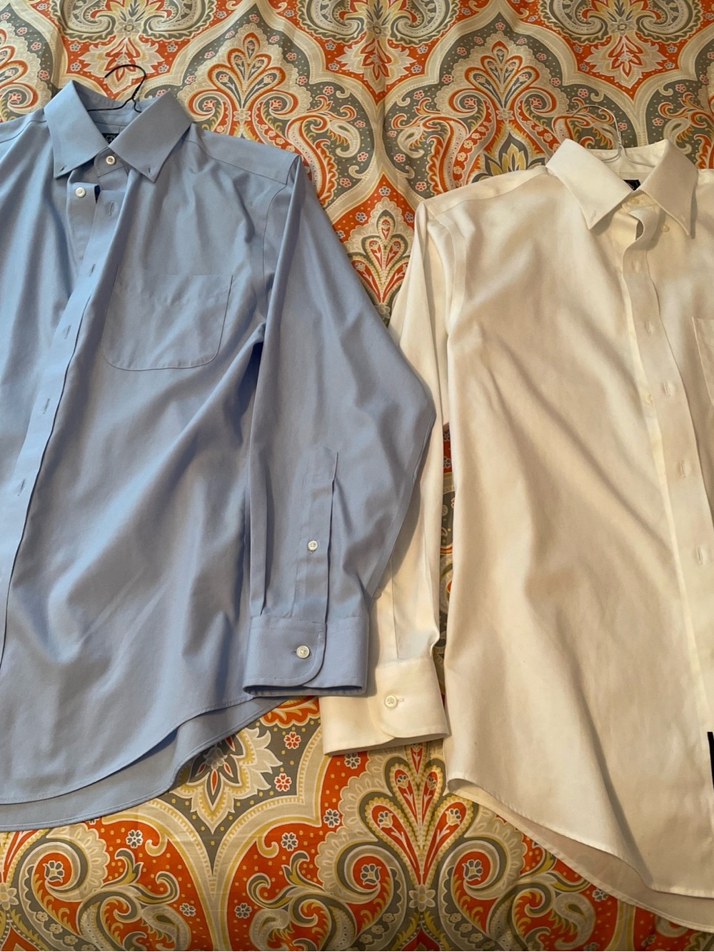 Blue And White Jos A Bank Traveller Men’s Button Up Slim Fit 15-32
